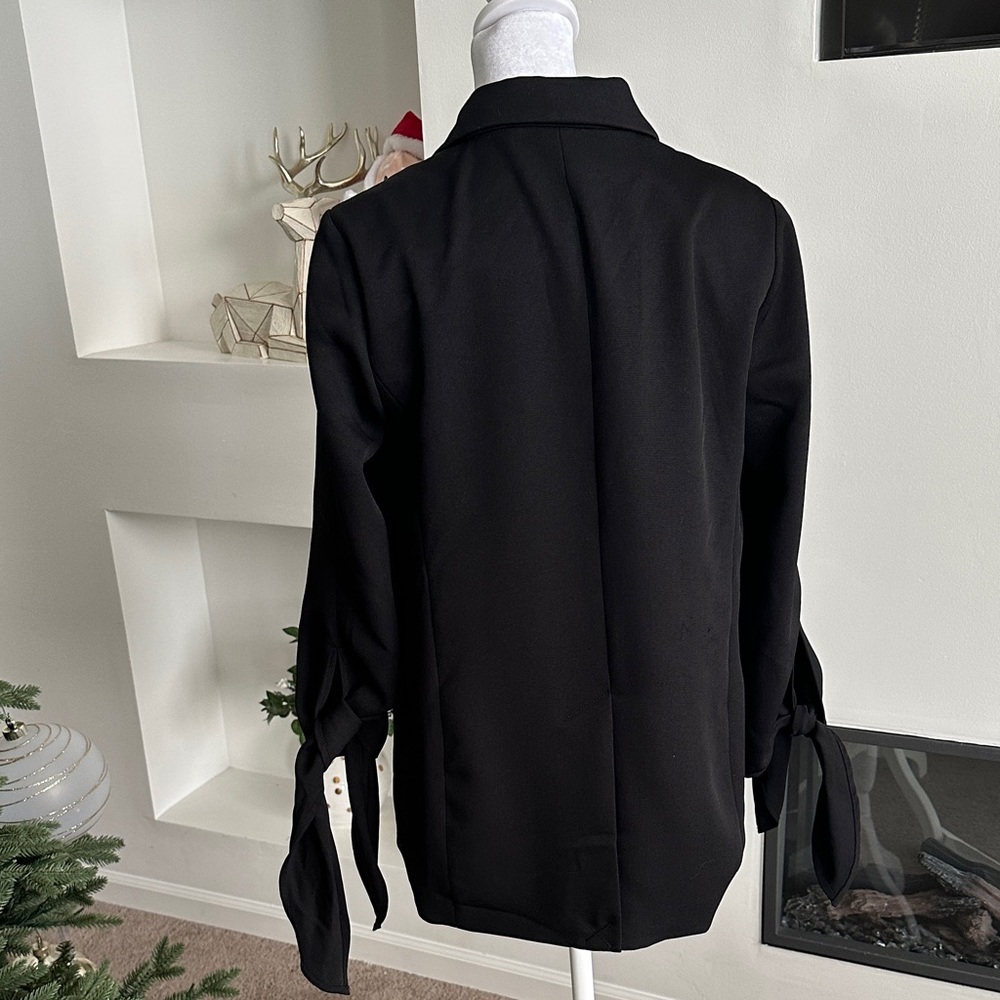 Cartonnier Classic Black Blazer - Picture 5 of 8